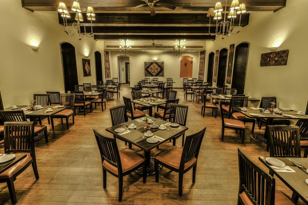 Gokarna Forest Resort Kathmandu Buitenkant foto