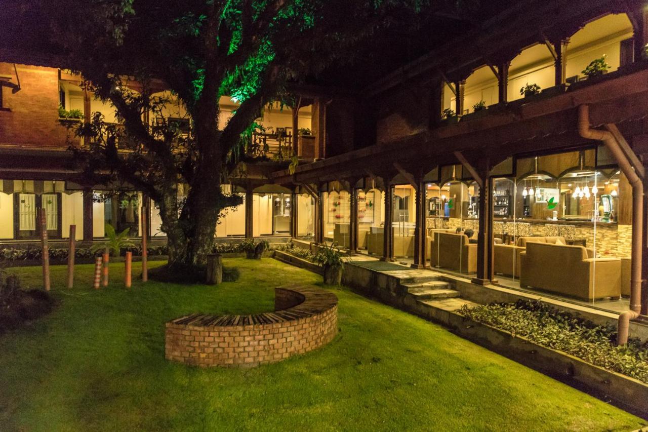 Gokarna Forest Resort Kathmandu Buitenkant foto
